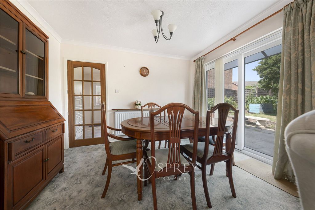 Property photo 3 of 15 Dining Room