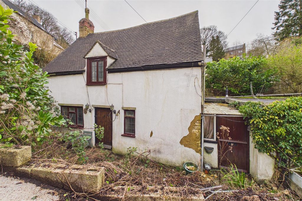 Property photo 1 of 40 Prencott, Harley Wood, Stroud, Gloucestershire Gl6