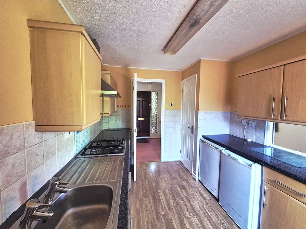 Property photo 3 of 18 Picture No. 08
