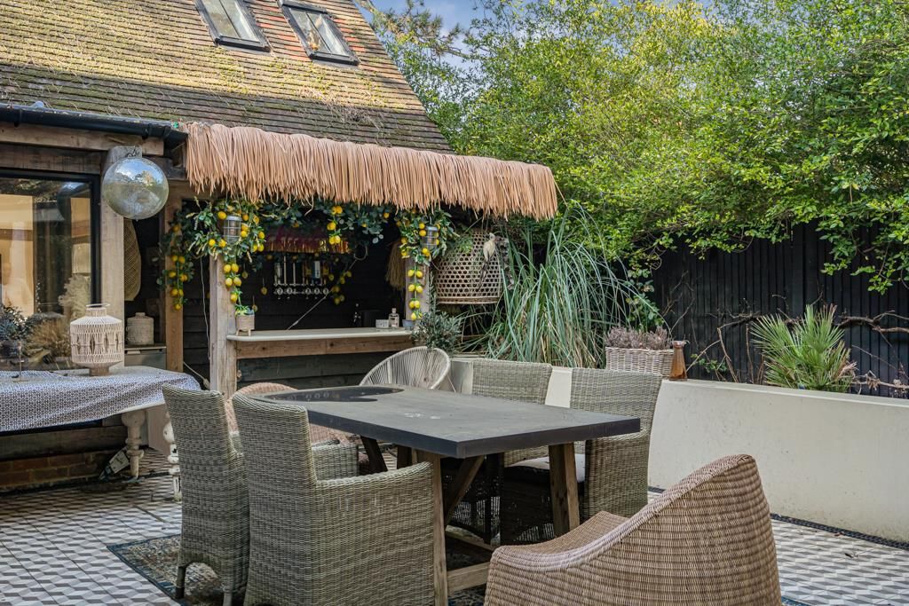 Additional image 26 of 6 bed property for saleHollydell, Hertford SG13