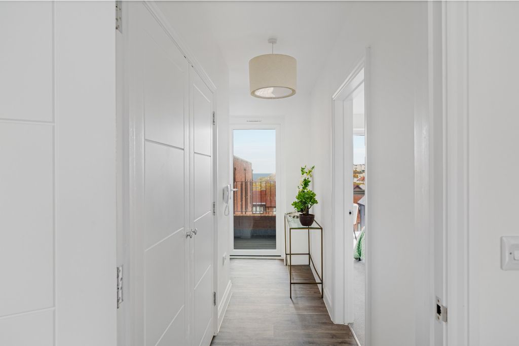 Property photo 3 of 18 5354282