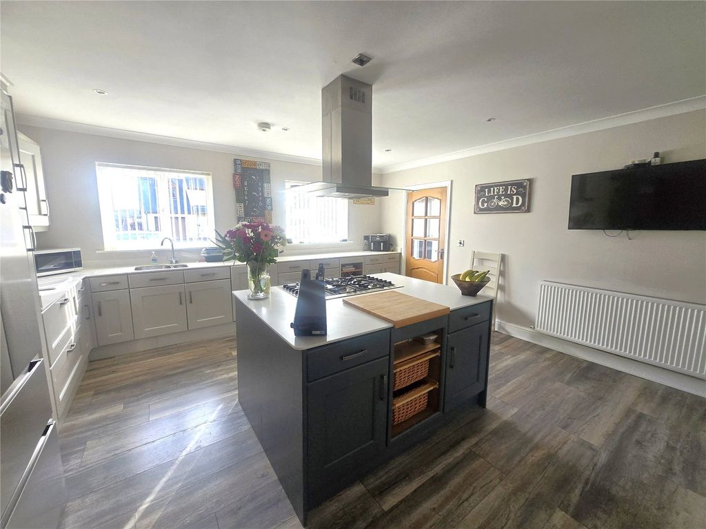 Additional image 6 of 4 bed detached house for saleFreemans Walk, Pembroke, Pembrokeshire SA71