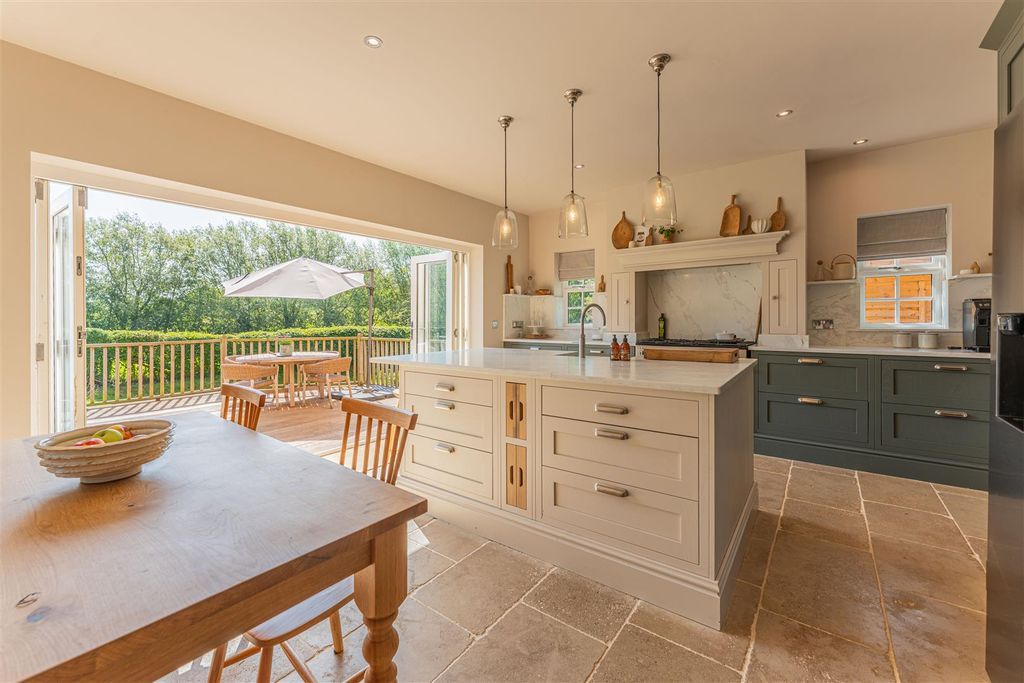Property photo 3 of 50 Mill House - Creative House Studio--5.Jpg