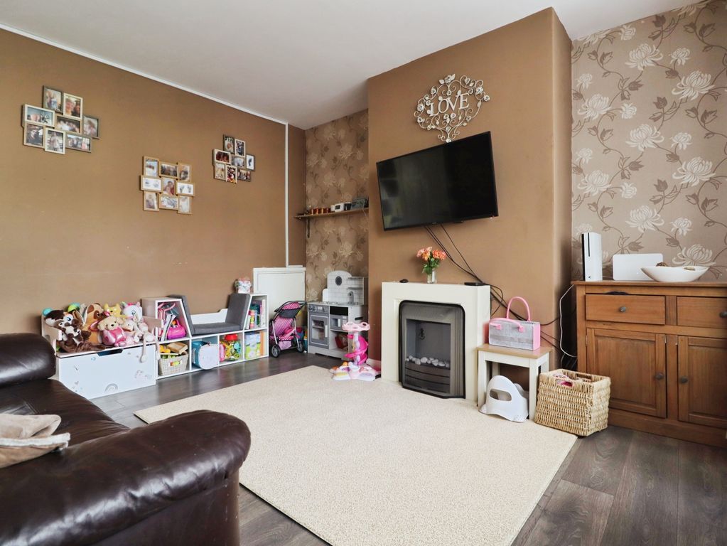 Property photo 3 of 14 Img_4225