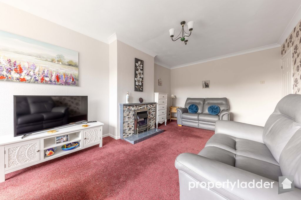 Property photo 3 of 22 Pl-2