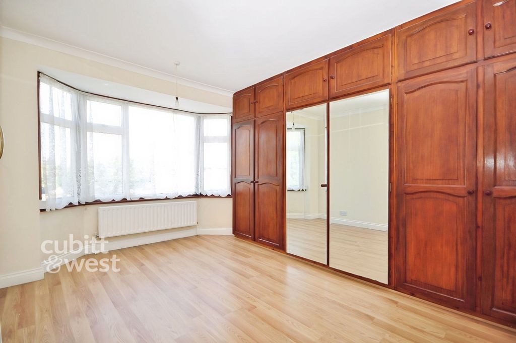 Property photo 3 of 7 78c4c766-4