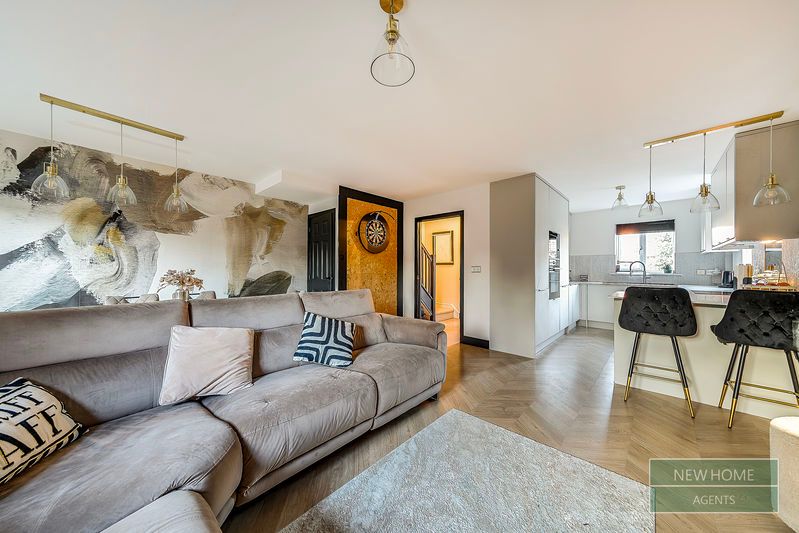 Property photo 2 of 19 Photo 5