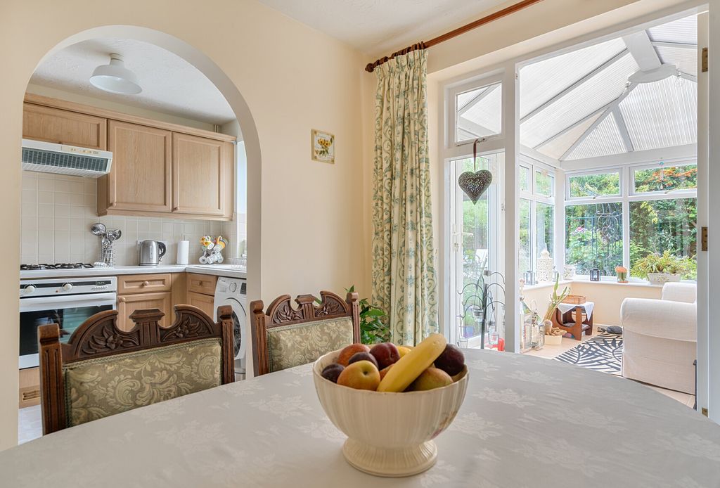 Property photo 3 of 17 Dining Room