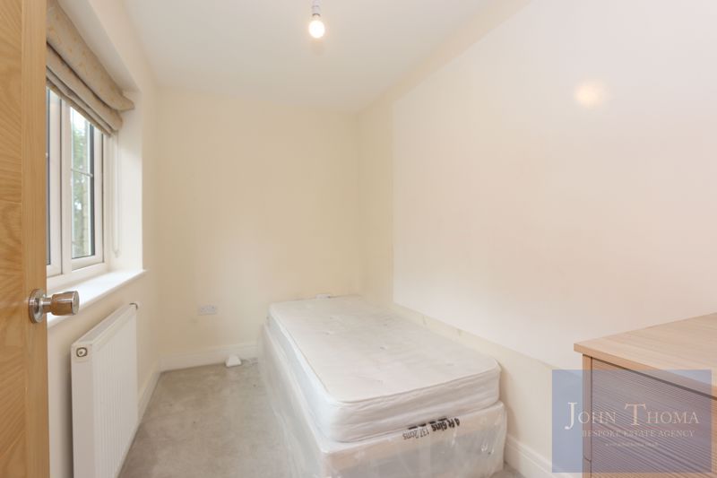 Additional image 14 of 6 bed detached house to rentOlive Grove, Chigwell IG7