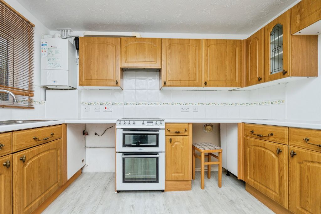 Property photo 3 of 14