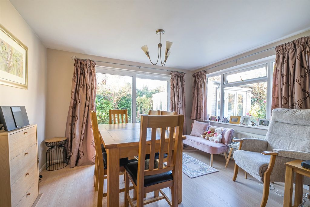 Property photo 3 of 16 Picture No. 05