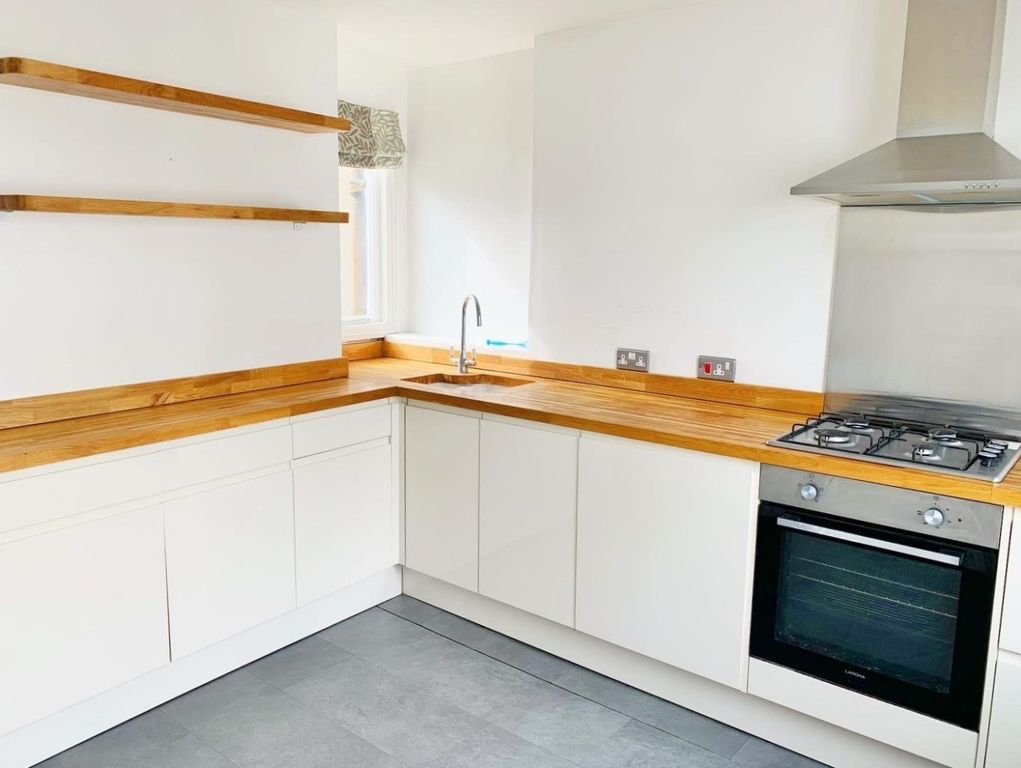 Property photo 1 of 13 4607130