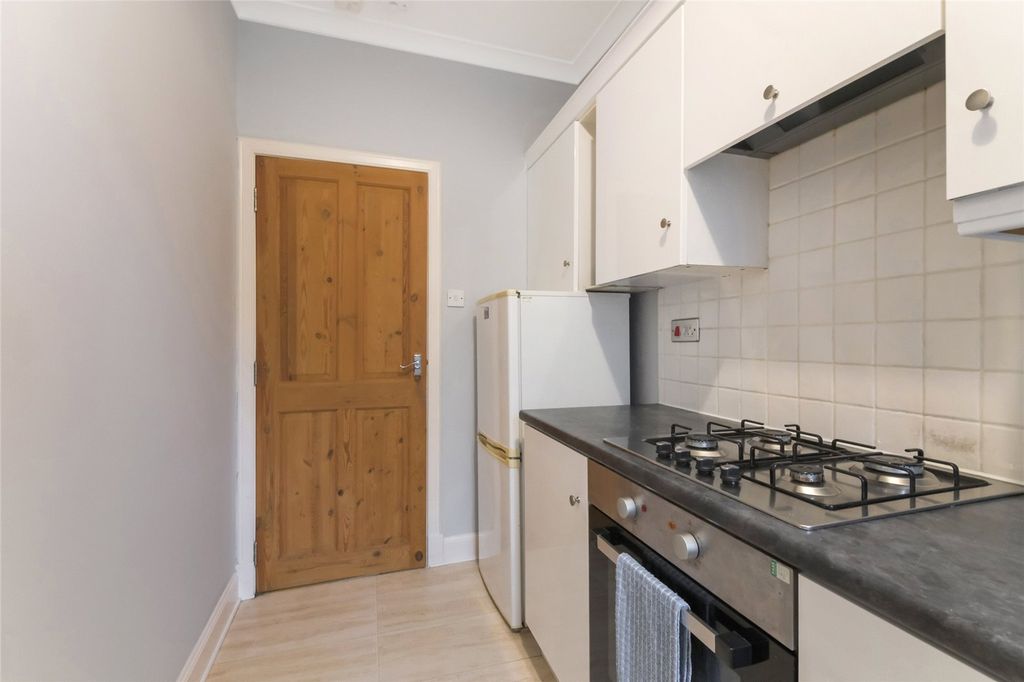 Property photo 3 of 15 Picture No. 09