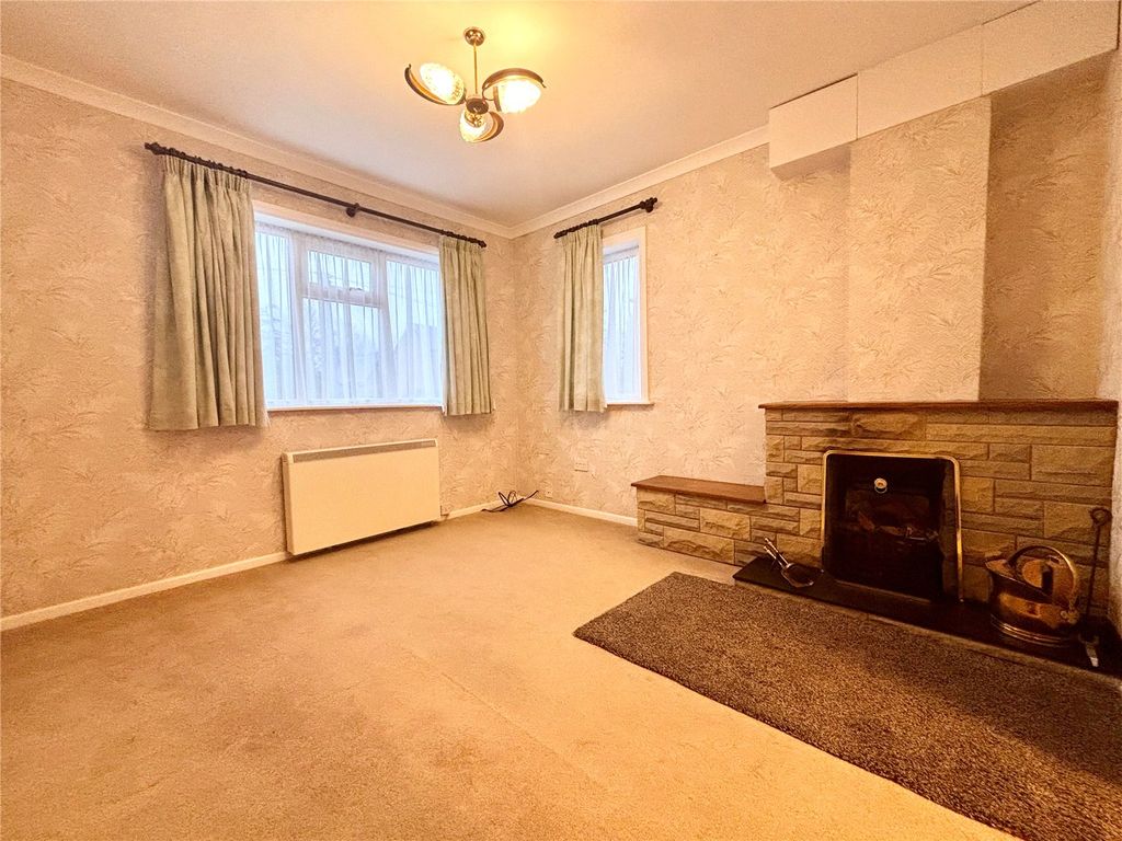 Property photo 2 of 15 Living Room