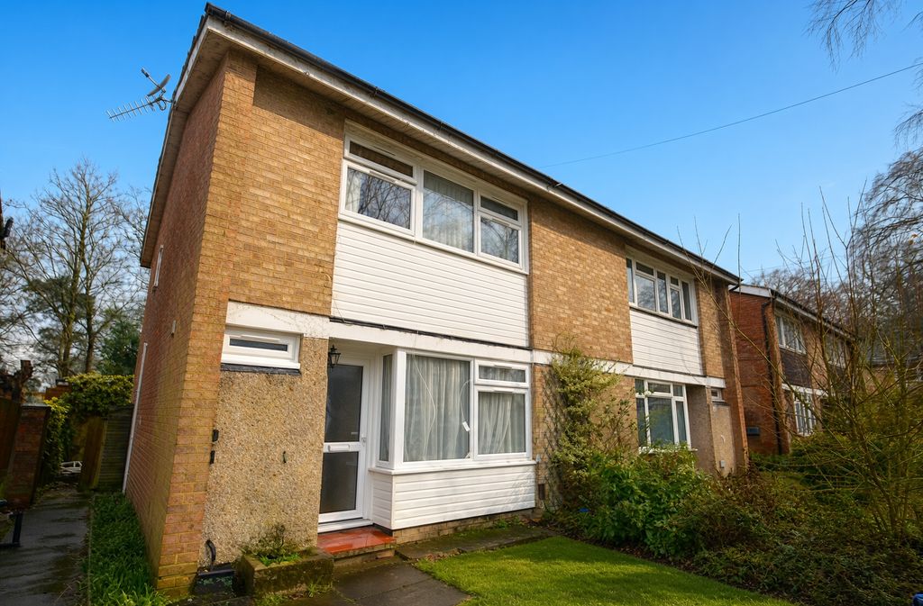 Property photo 1 of 8 8Kaxk