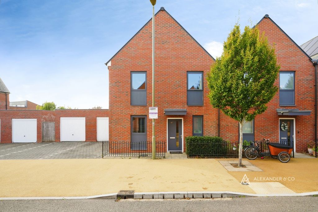 Property photo 1 of 14 Pbox-Img.Jpg