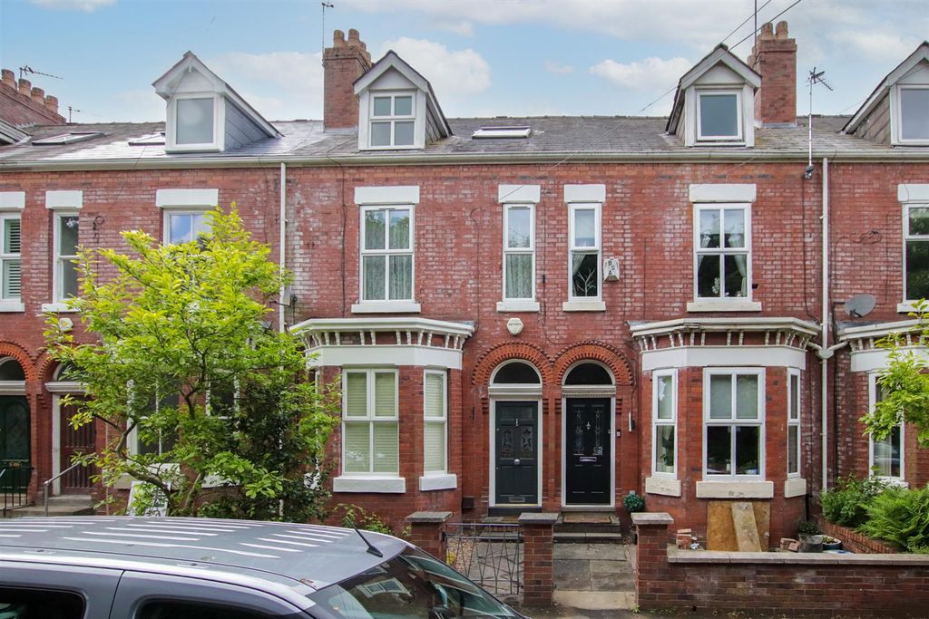 Property photo 1 of 25