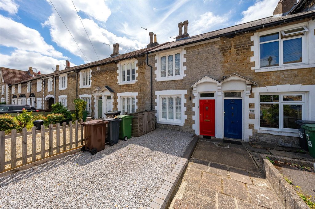 Property photo 1 of 12 External