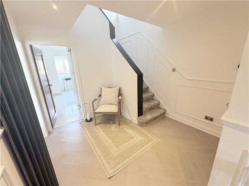 Property photo 3 of 24 Picture No. 21