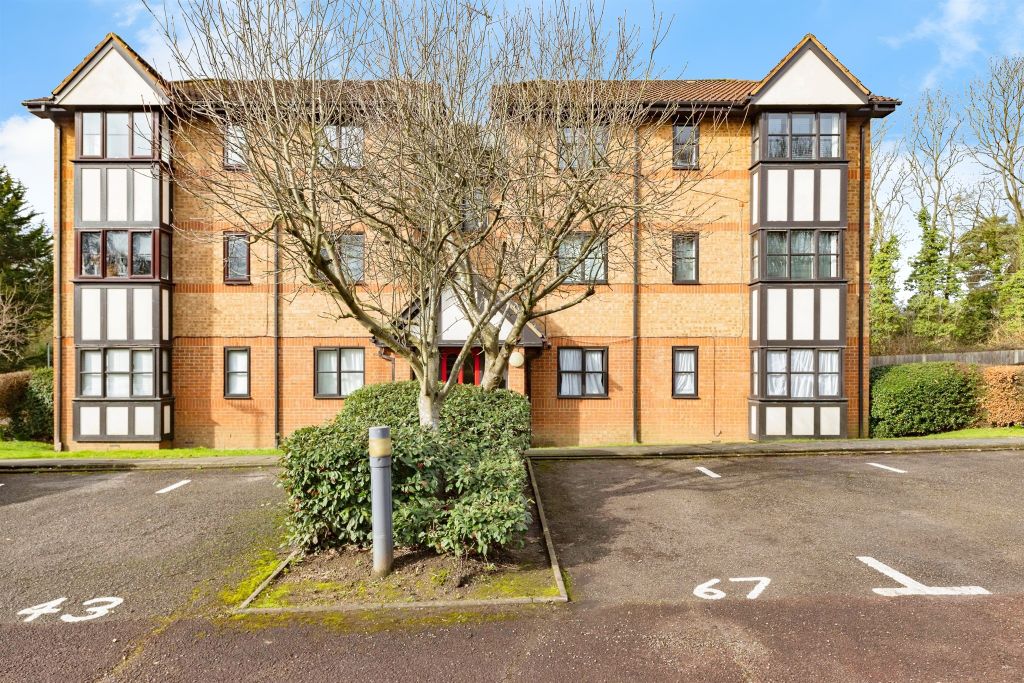 Property photo 1 of 9