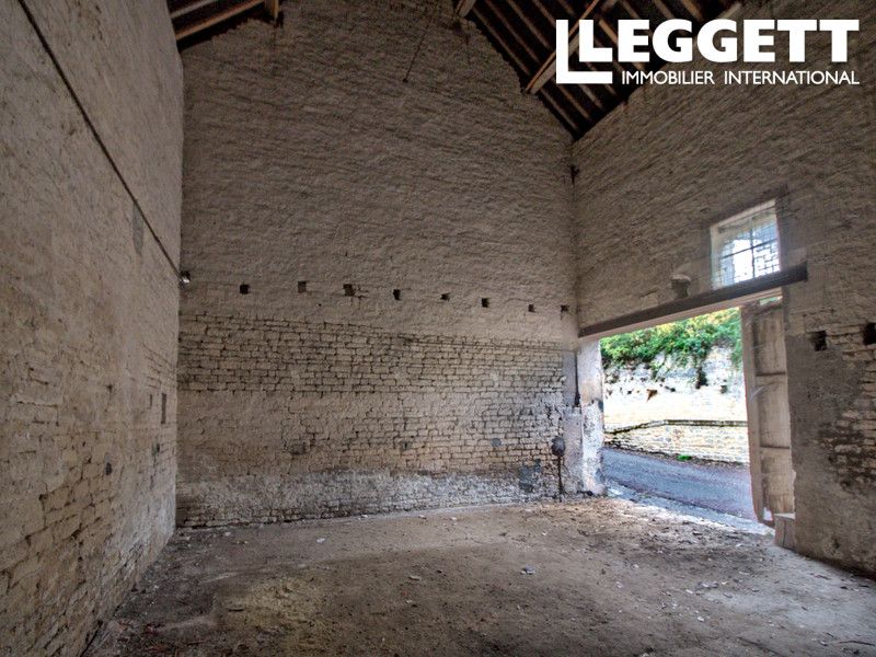 Property photo 3 of 10