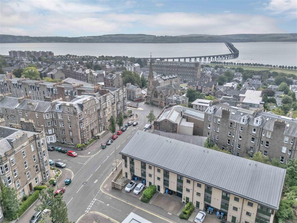 Property photo 1 of 31 2D Shaftesbury Road Dundee-34.Jpg