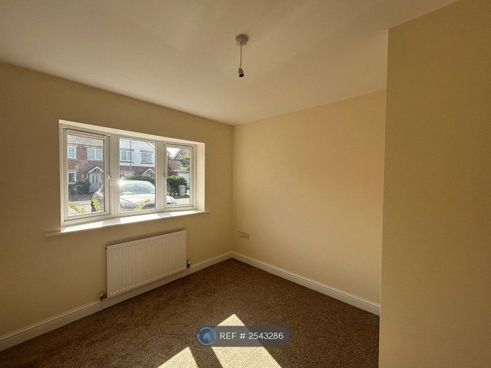 Property photo 3 of 7