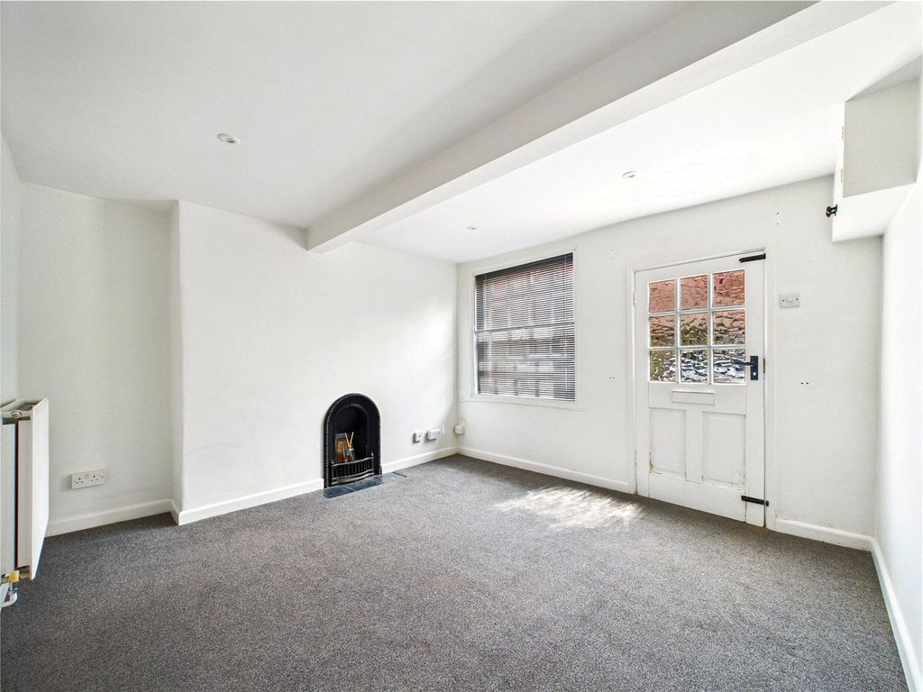 Property photo 2 of 11 Picture No. 04