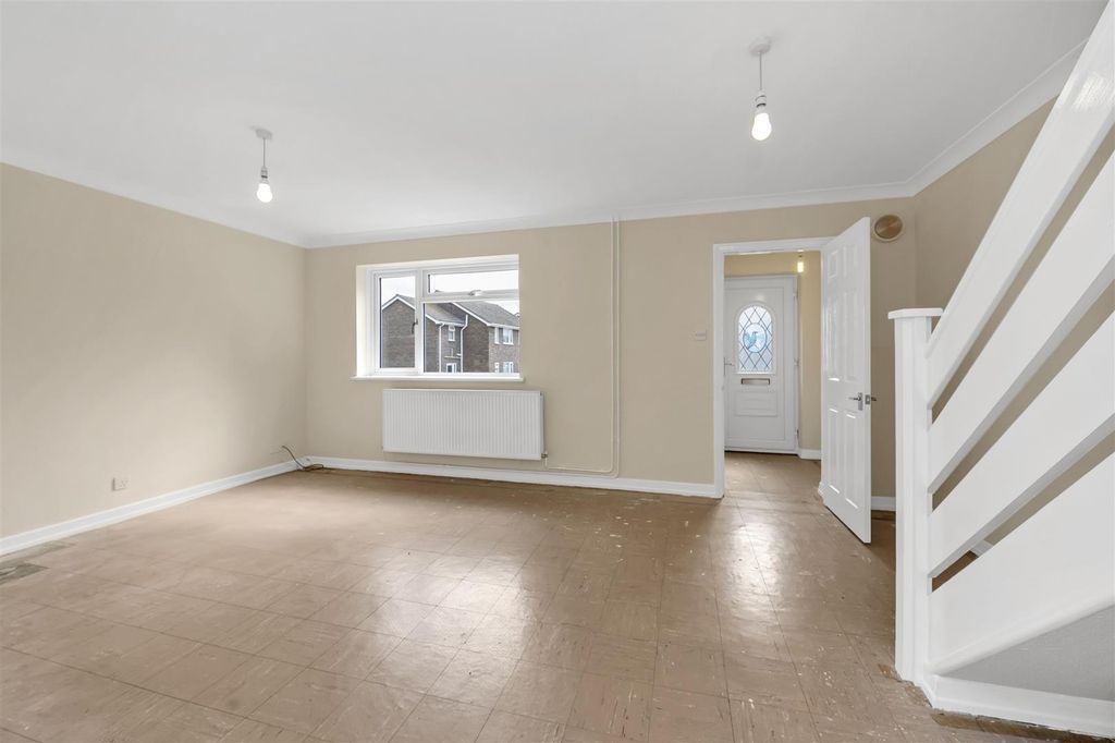 Property photo 2 of 17 Dcp_2477.Jpg