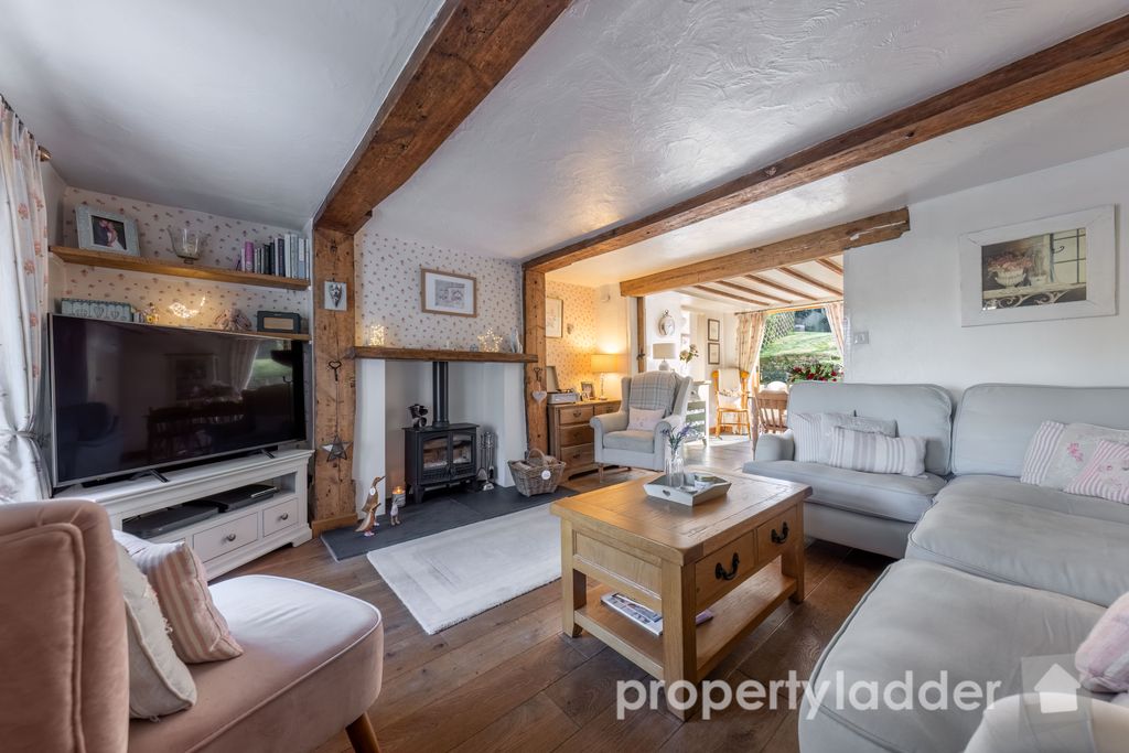 Property photo 2 of 32 Pl-3