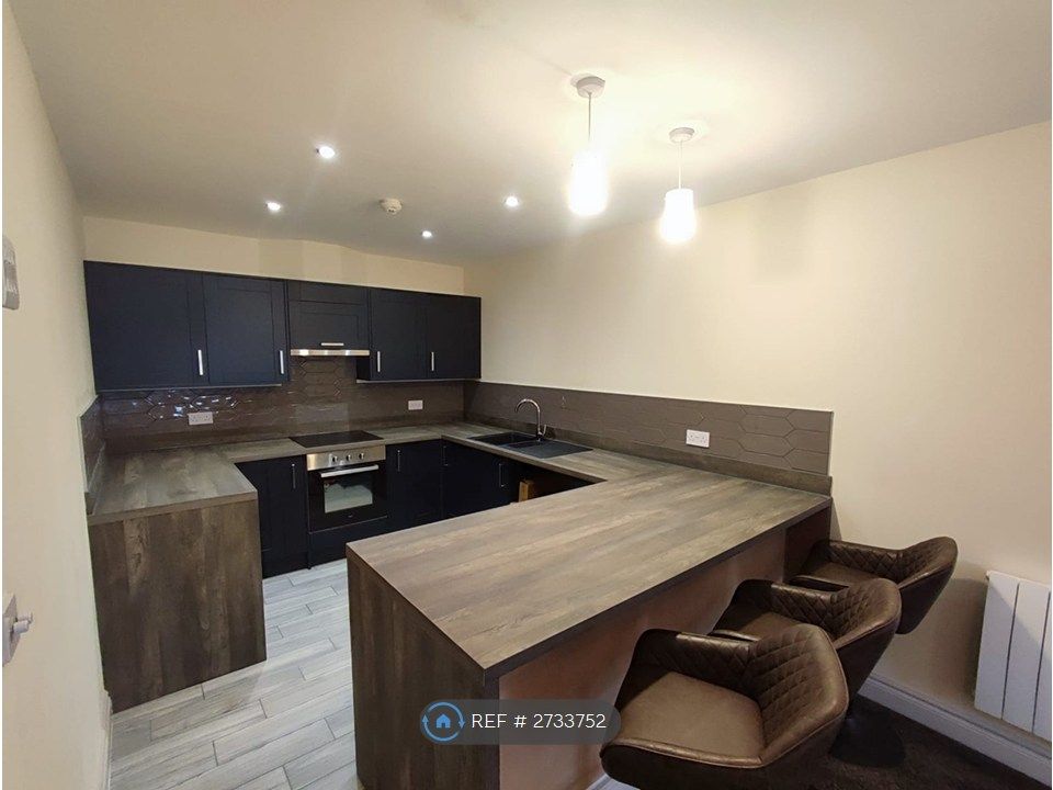 Property photo 1 of 9 Kitchen