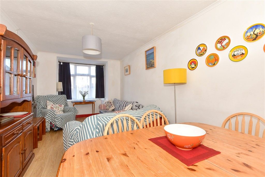 Property photo 1 of 11 Lounge/Diner