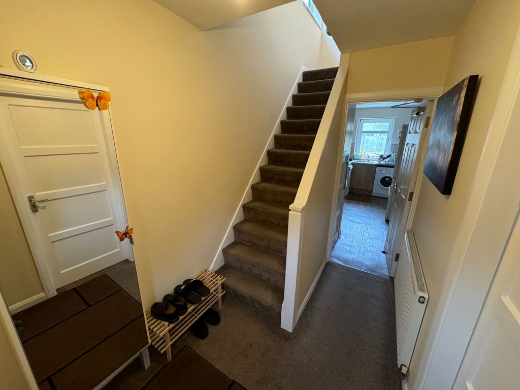 Property photo 3 of 9 Property