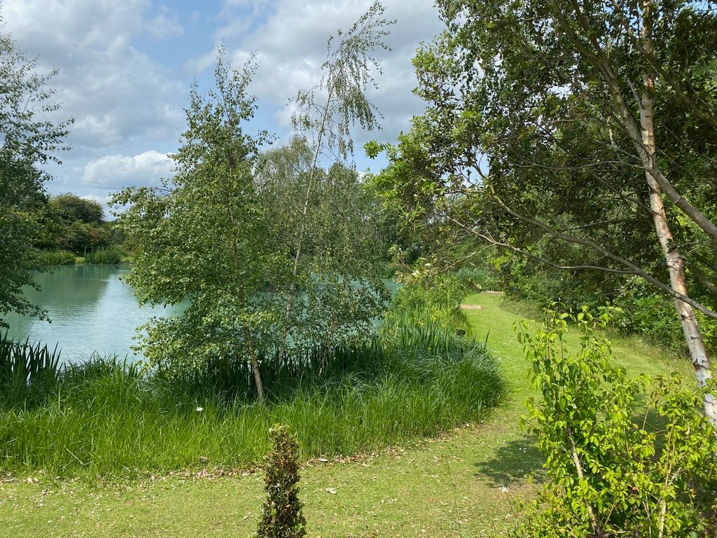 Property photo 3 of 21