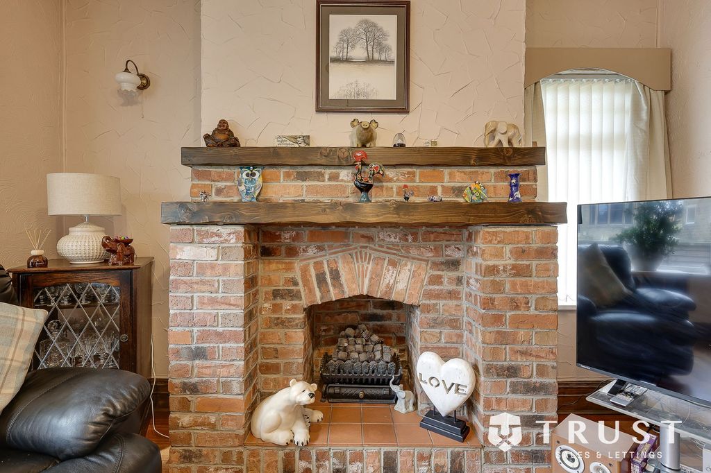Additional image 11 of 4 bed semi-detached house for saleDeighton Lane, Batley WF17