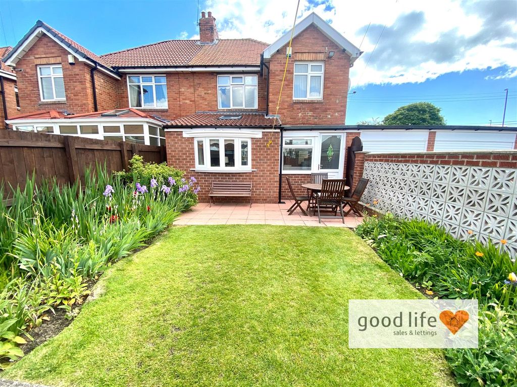 Property photo 3 of 24 20260518_100056800_Ios1 Floria.Jpg