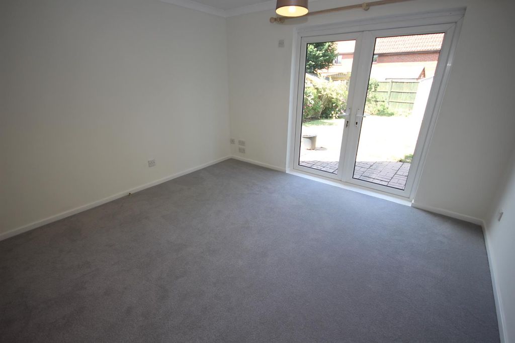 Property photo 1 of 9 Img_3984.Jpg