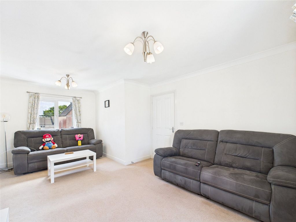 Property photo 3 of 9 Picture No. 04