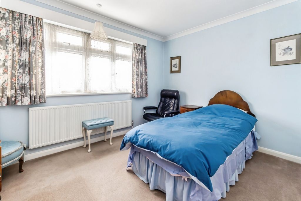 Property photo 3 of 17 Pbox-Img.Jpg