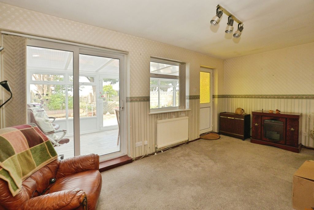 Property photo 3 of 19 Pbox-Img.Jpg