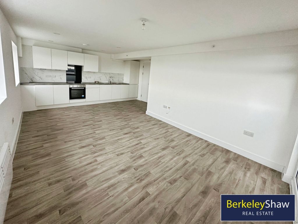 Property photo 1 of 8 Open Plan Lounge Kitchen