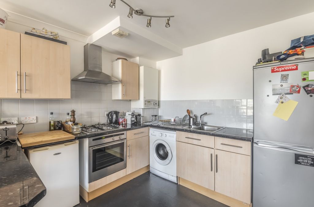 Property photo 3 of 5 576548 (2)