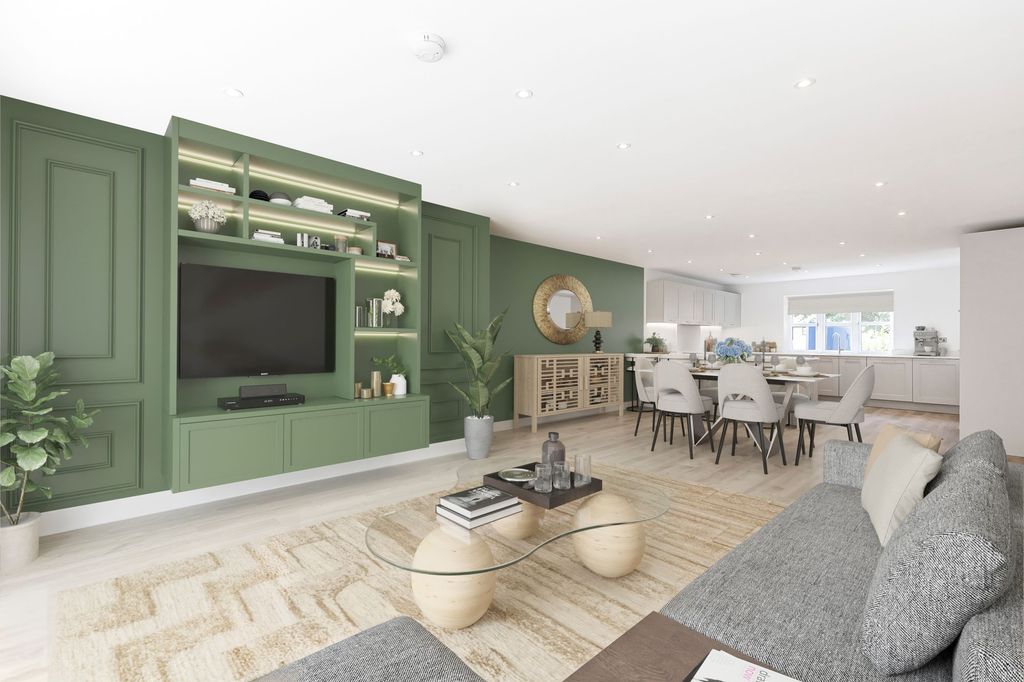 Property photo 2 of 18