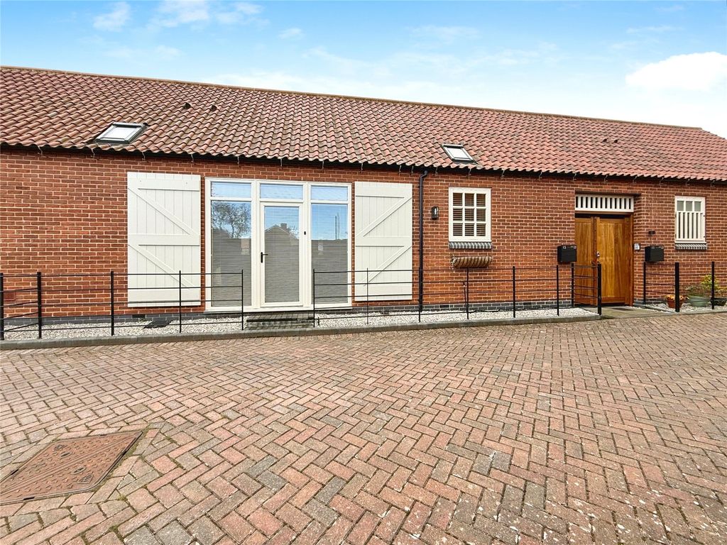 Property photo 1 of 15 Picture No. 05