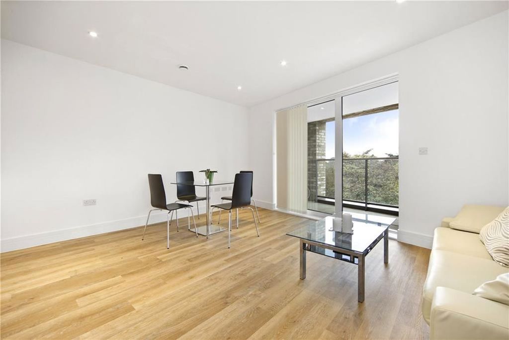 Property photo 1 of 6