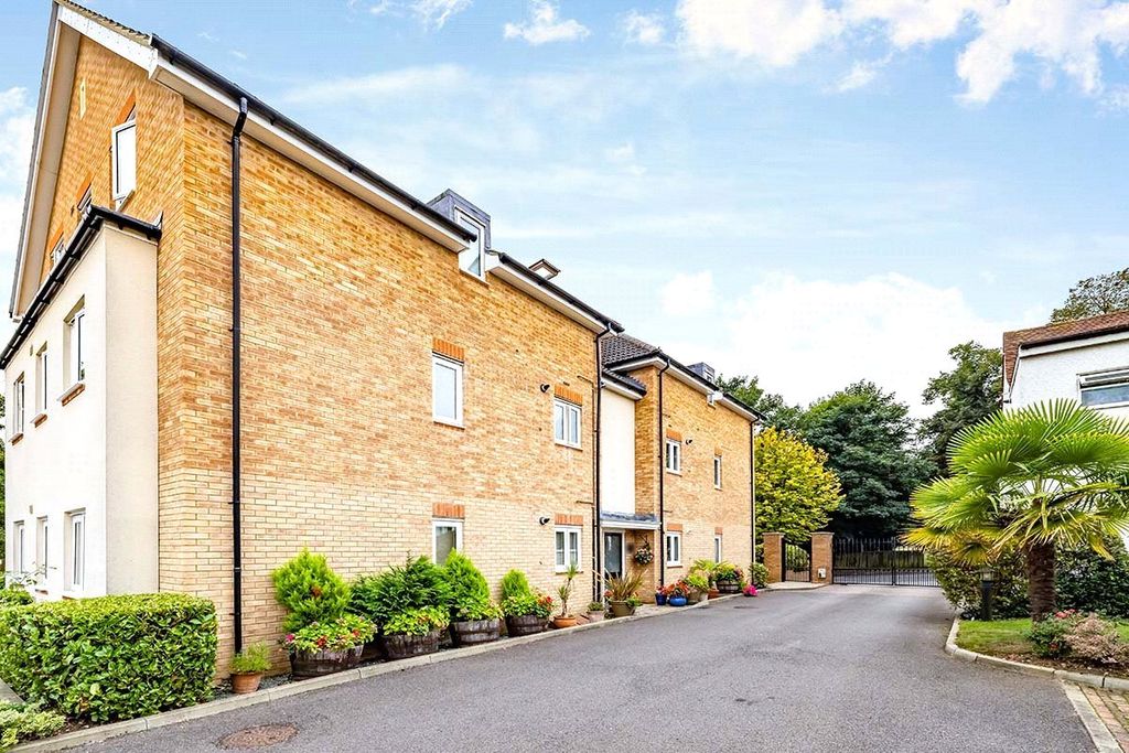 Property photo 2 of 11 Picture No. 03