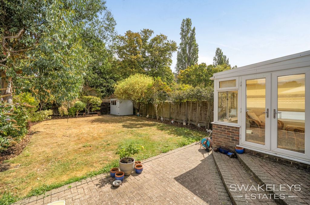 Property photo 3 of 18