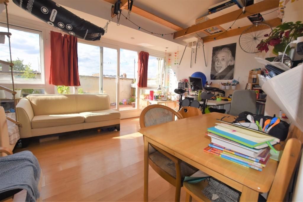 Property photo 2 of 7