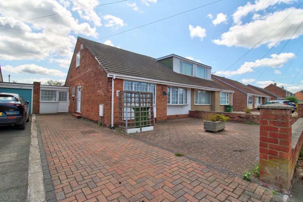 Property photo 1 of 38 Img_2083_4_5