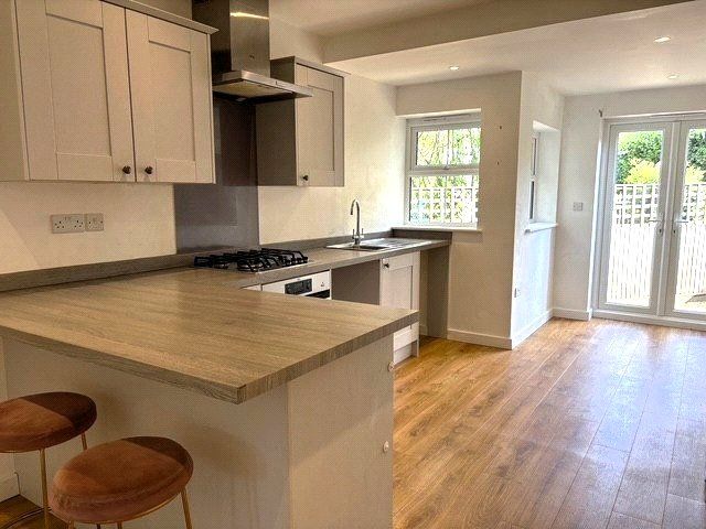 Property photo 2 of 18 Kitchen/Dining Room